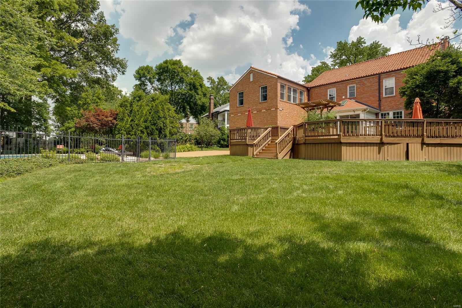 Lake Forest - Residential