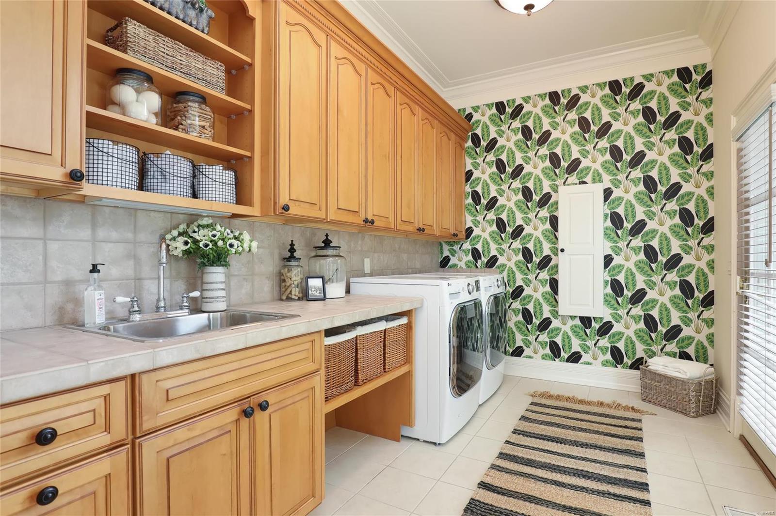 Twin Spgs Estates 4 - Residential