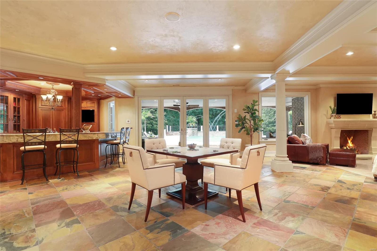 Twin Spgs Estates 4 - Residential