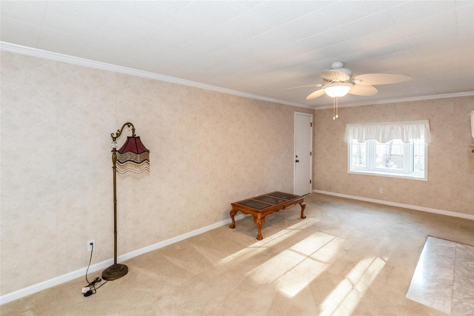 Pevely, Missouri 63070, United States, 3 Bedrooms Bedrooms, ,1 BathroomBathrooms,Residential,Pending,34571