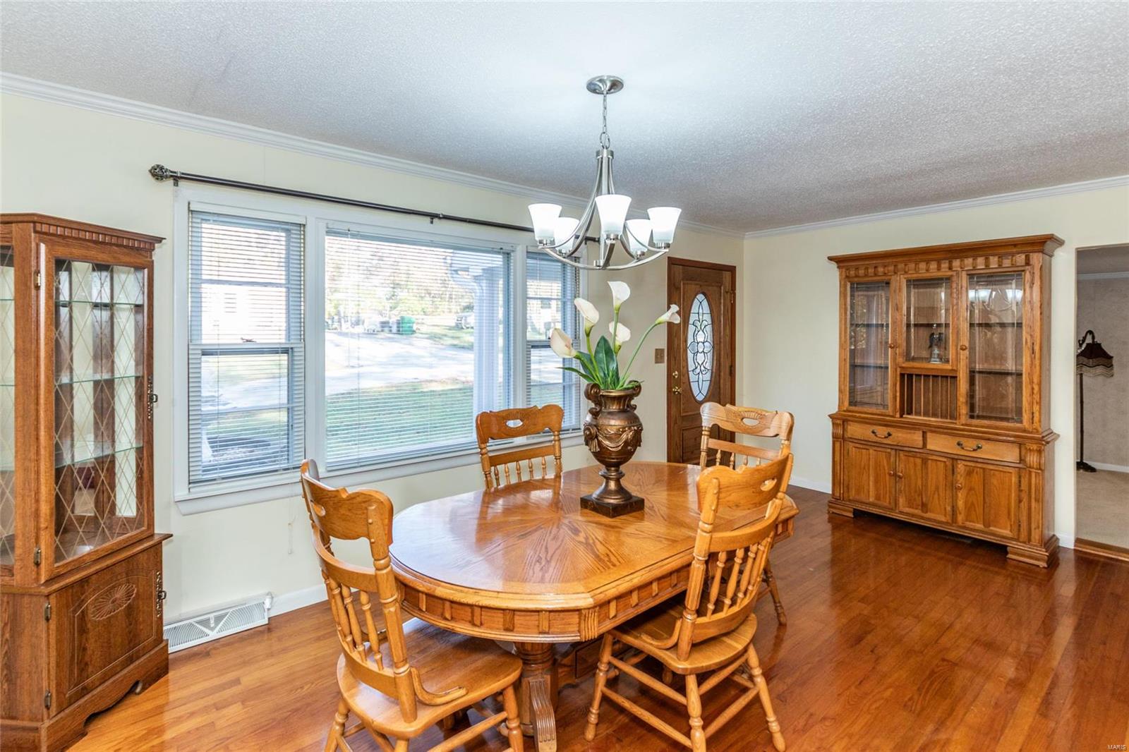 Pevely, Missouri 63070, United States, 3 Bedrooms Bedrooms, ,1 BathroomBathrooms,Residential,Pending,34571