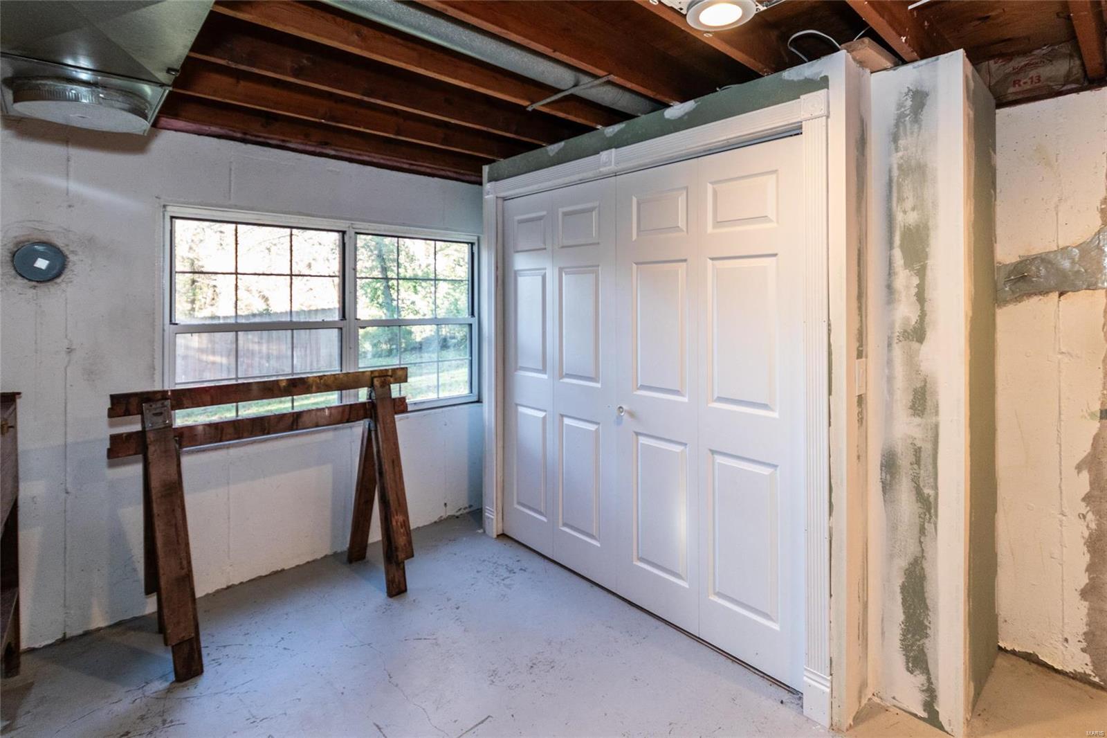 Pevely, Missouri 63070, United States, 3 Bedrooms Bedrooms, ,1 BathroomBathrooms,Residential,Pending,34571