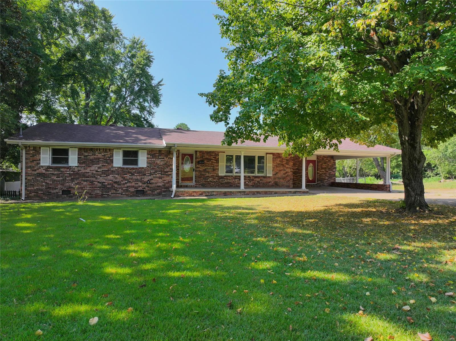View Poplar Bluff, MO 63901 house