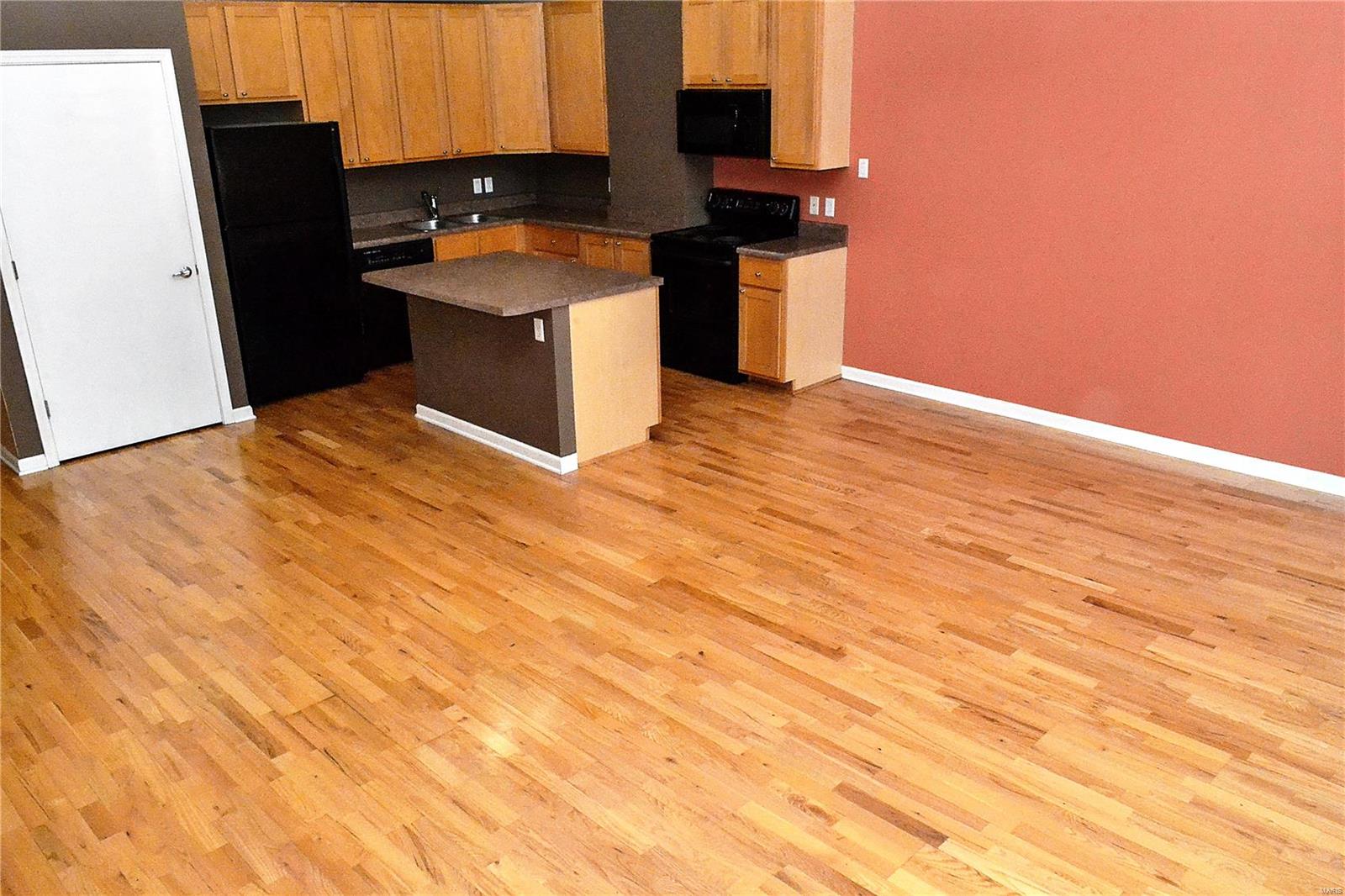 Terra Cotta Lofts Condo - Residential Lease