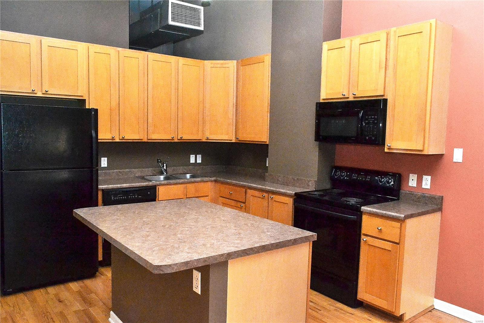 Terra Cotta Lofts Condo - Residential Lease