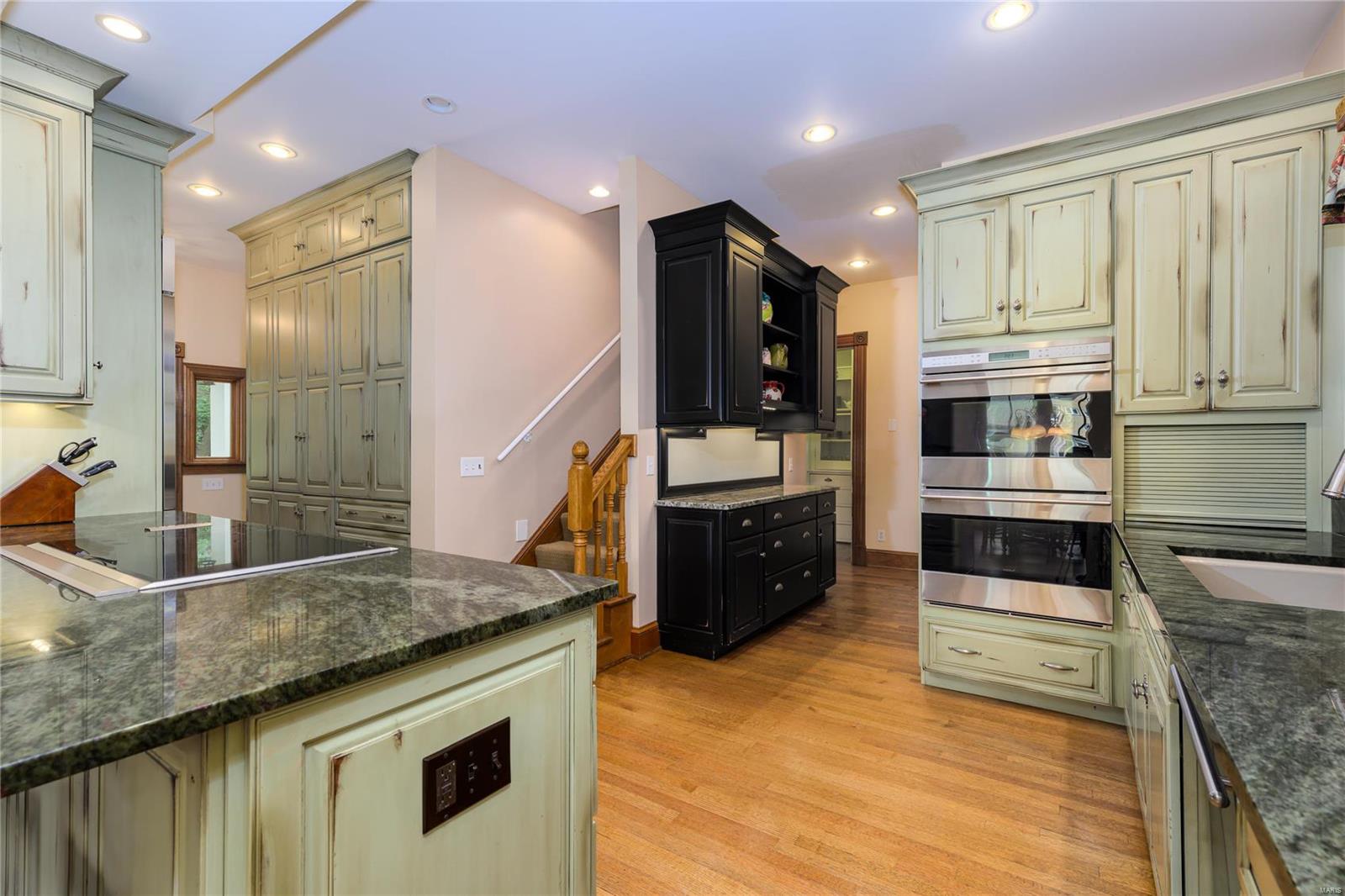 Saunders Lts A & B Bdy Adj - Residential