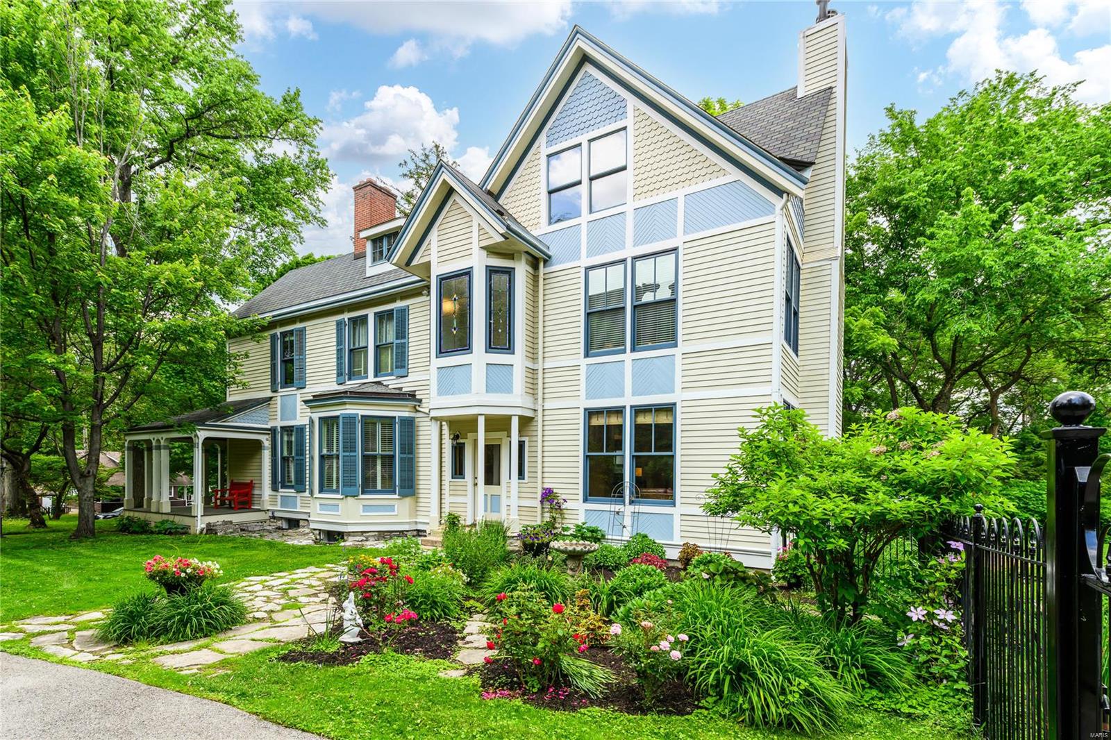 Saunders Lts A & B Bdy Adj - Residential