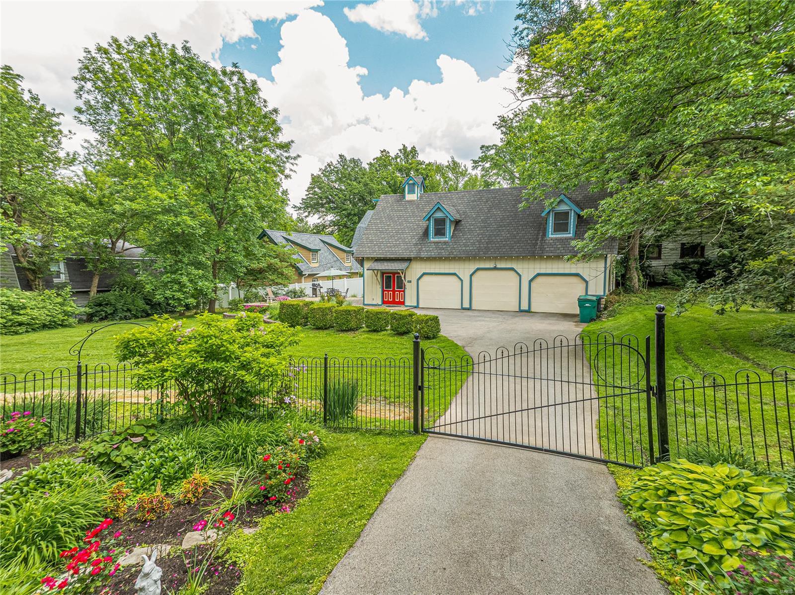 Saunders Lts A & B Bdy Adj - Residential