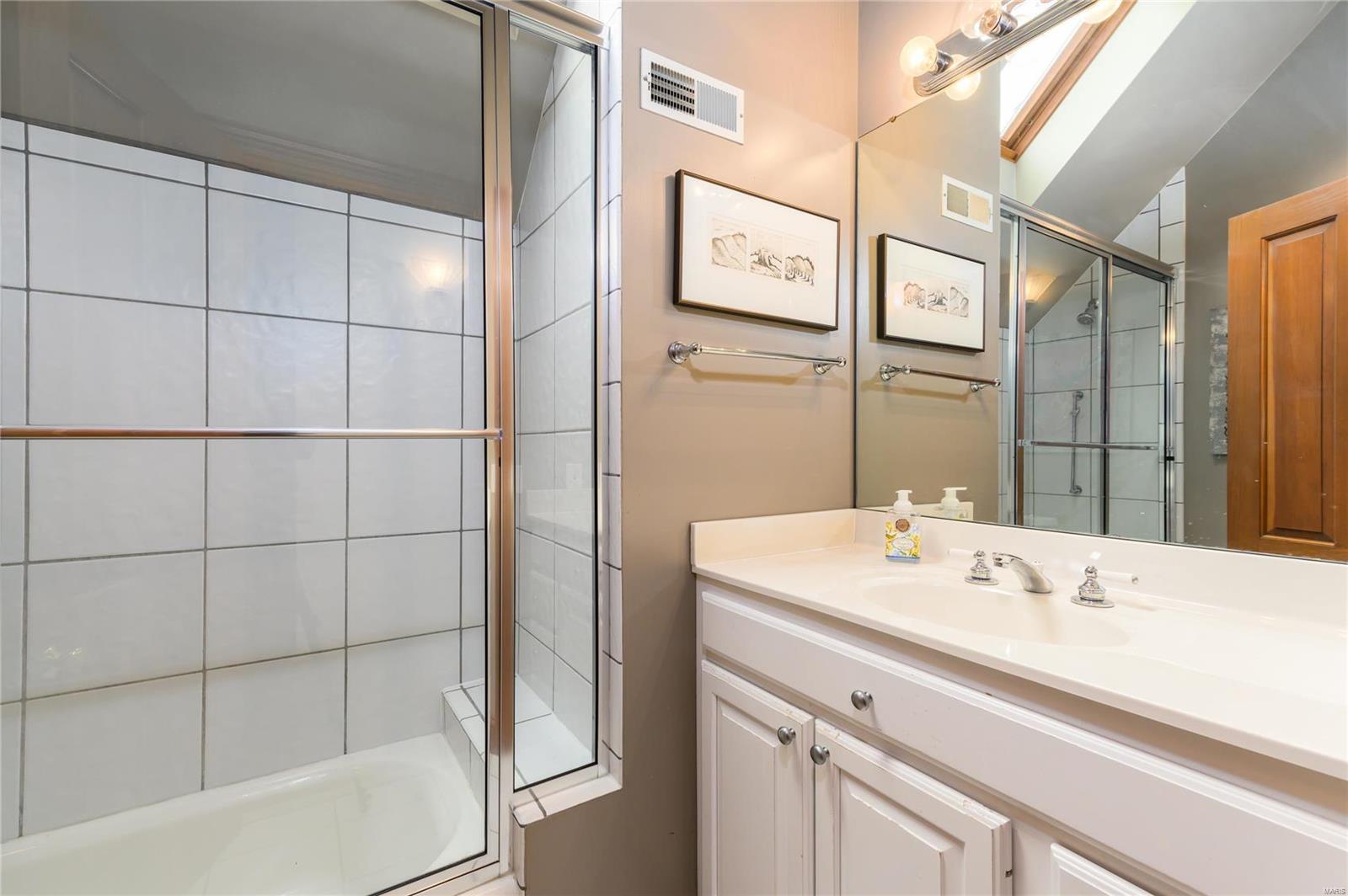 Saunders Lts A & B Bdy Adj - Residential