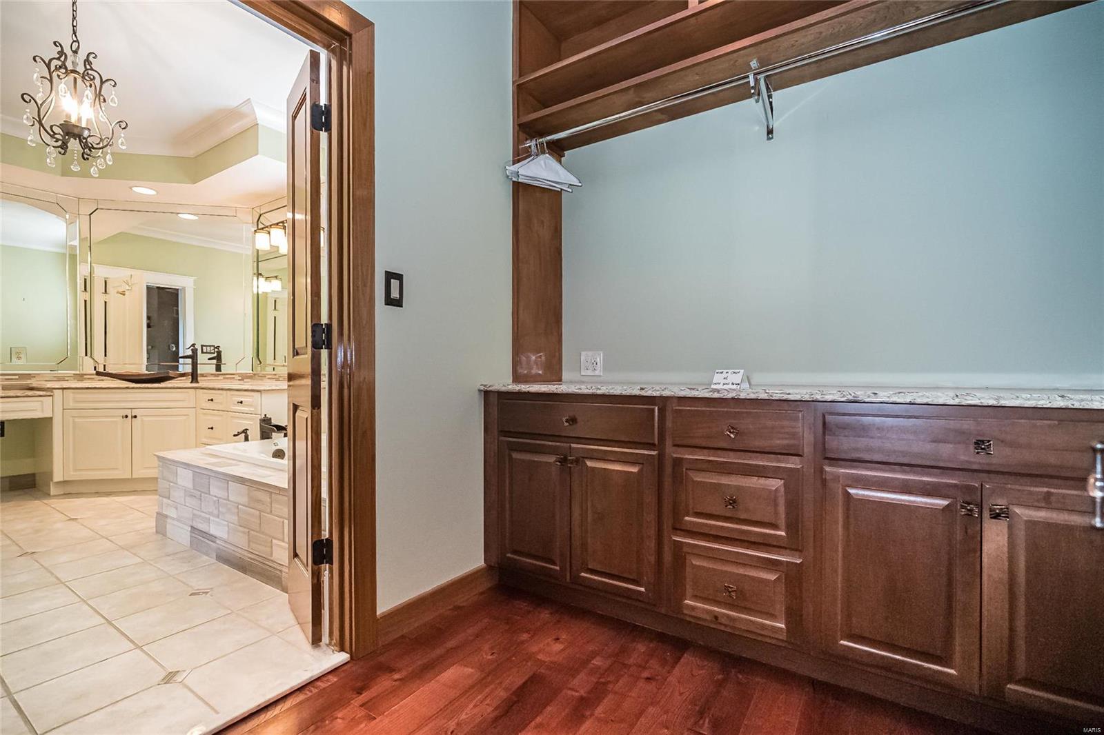 Wildhorse Spring Farm - Residential