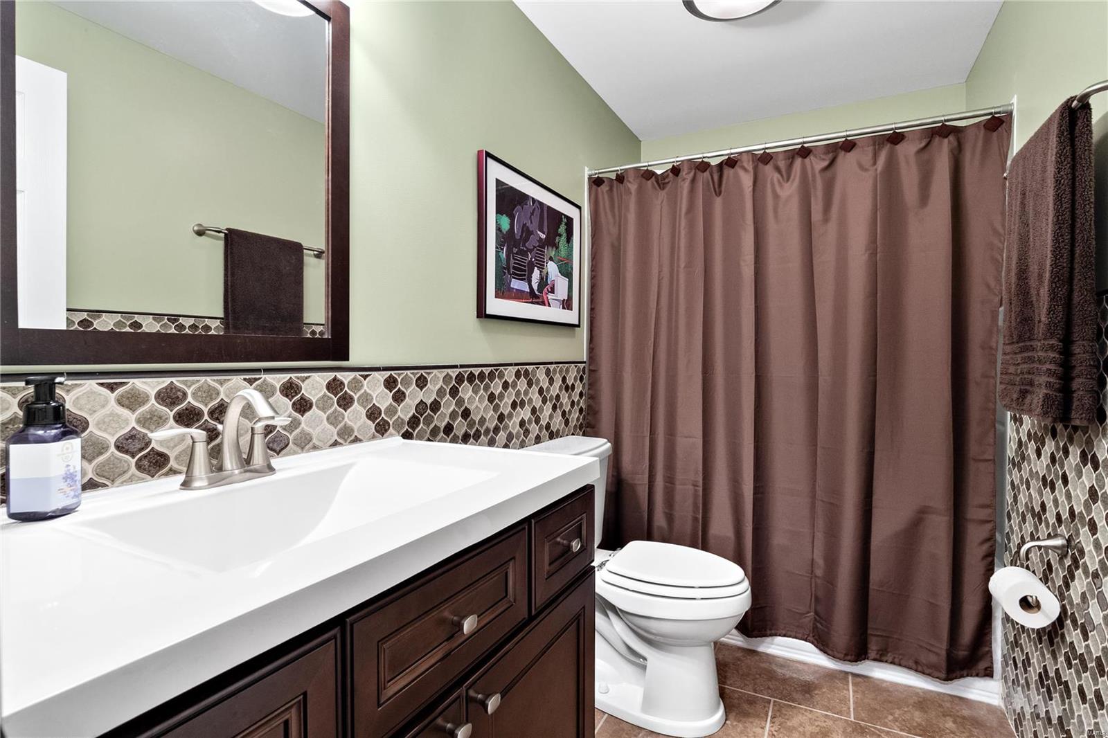 Lake St Louis, Missouri 63367, United States, 3 Bedrooms Bedrooms, ,3 BathroomsBathrooms,Residential,Pending,28956