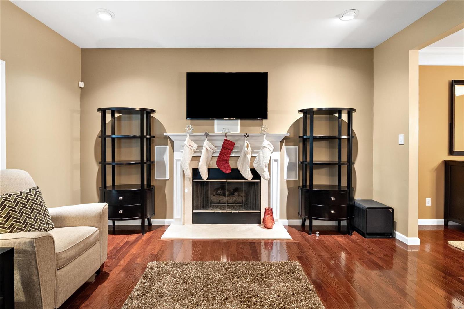 Lake St Louis, Missouri 63367, United States, 3 Bedrooms Bedrooms, ,3 BathroomsBathrooms,Residential,Pending,28956