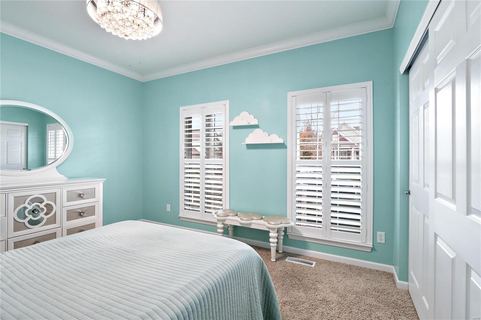 Lake St Louis, Missouri 63367, United States, 3 Bedrooms Bedrooms, ,3 BathroomsBathrooms,Residential,Pending,28956