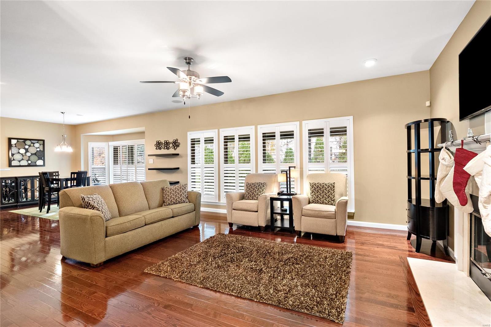 Lake St Louis, Missouri 63367, United States, 3 Bedrooms Bedrooms, ,3 BathroomsBathrooms,Residential,Pending,28956