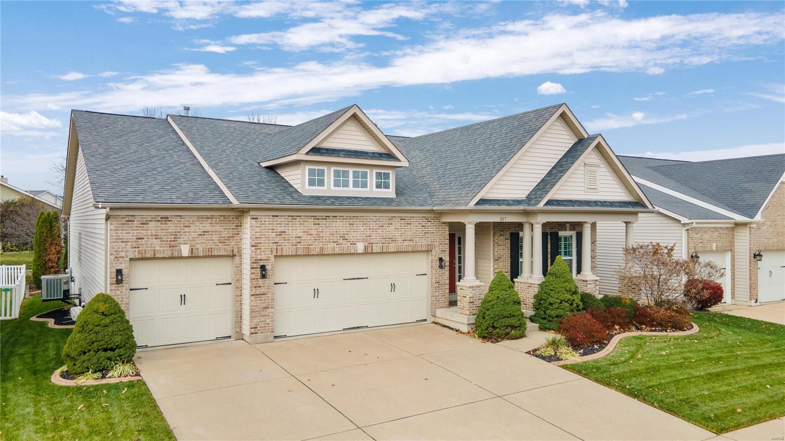 Lake St Louis, Missouri 63367, United States, 3 Bedrooms Bedrooms, ,3 BathroomsBathrooms,Residential,Pending,28956