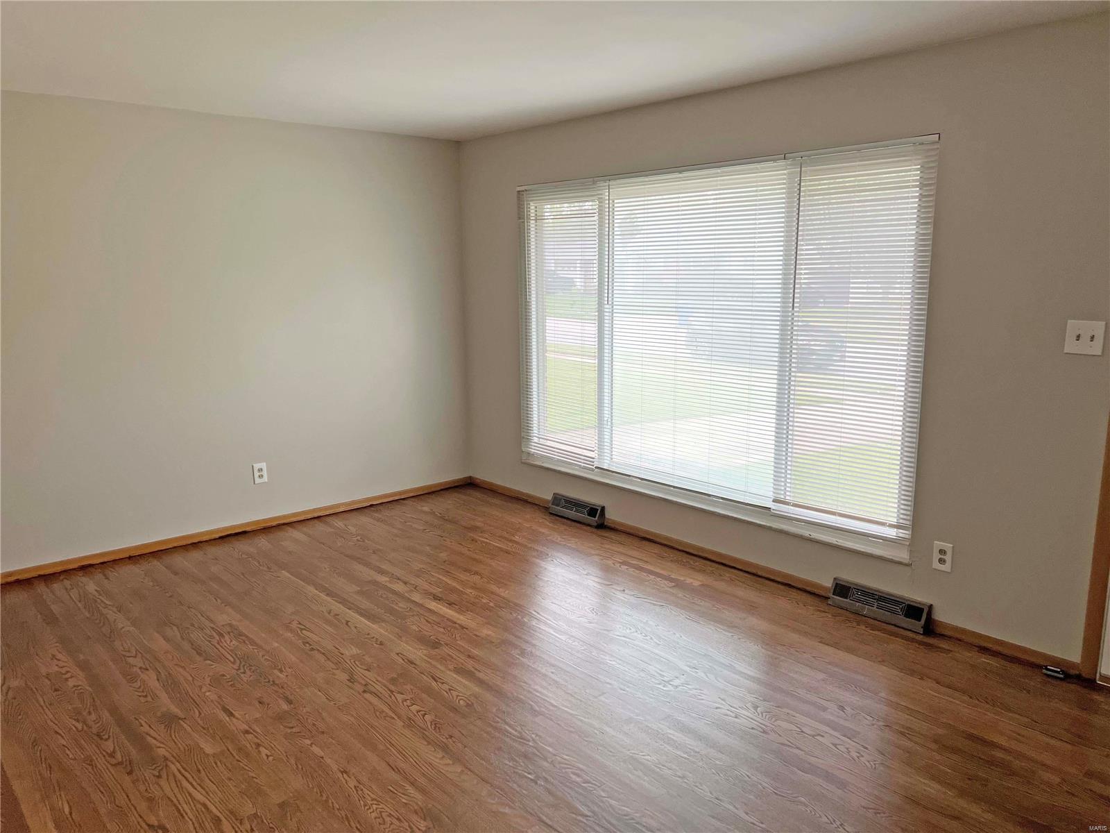 Bobbinray Sub 3 - Residential Lease