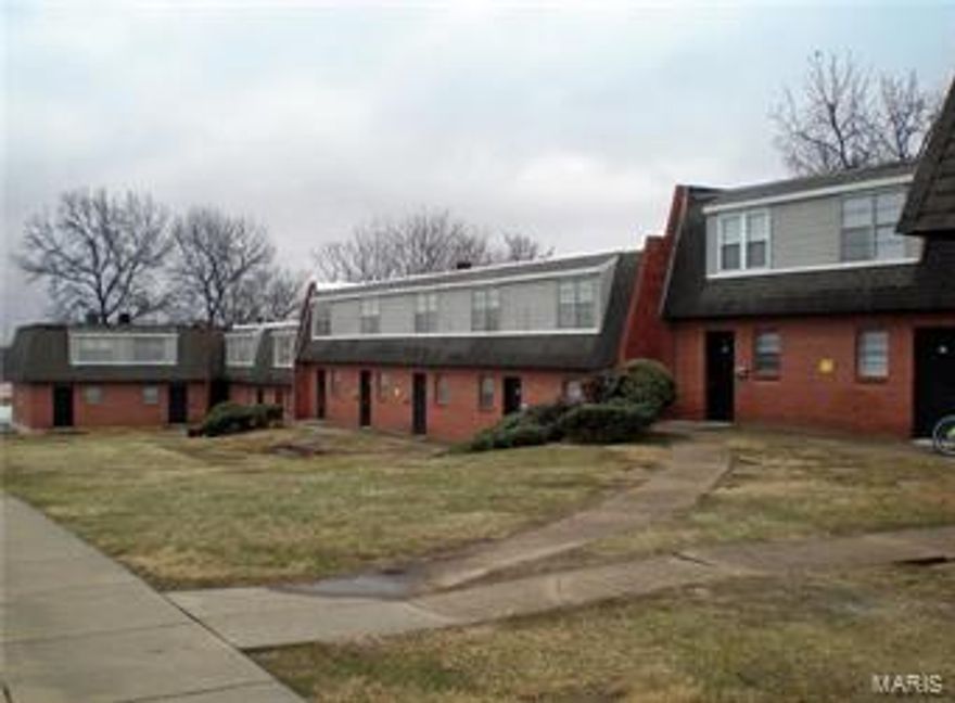 Campus housing directly across the street from Missouri S&T civil engineering building.  This brick complex has 24 units, coin-operated washer/dryer, some off street parking and a good rental history.  There are 22 rentable units and 9 of them have been recently remodeled.  They are all 2 bed, 1 bath units and have a stove, refrigerator and central heat and air.  The rent rates range from $495-$595 per month.