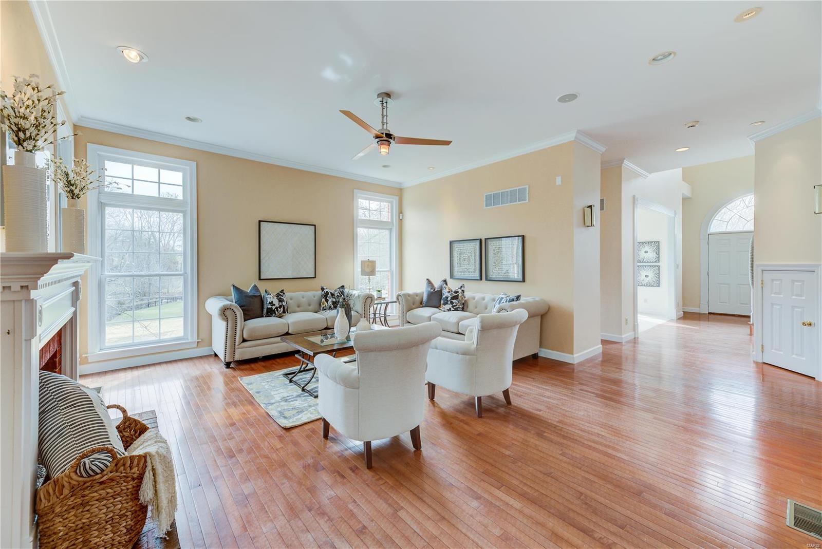 Longrove Lane - Residential