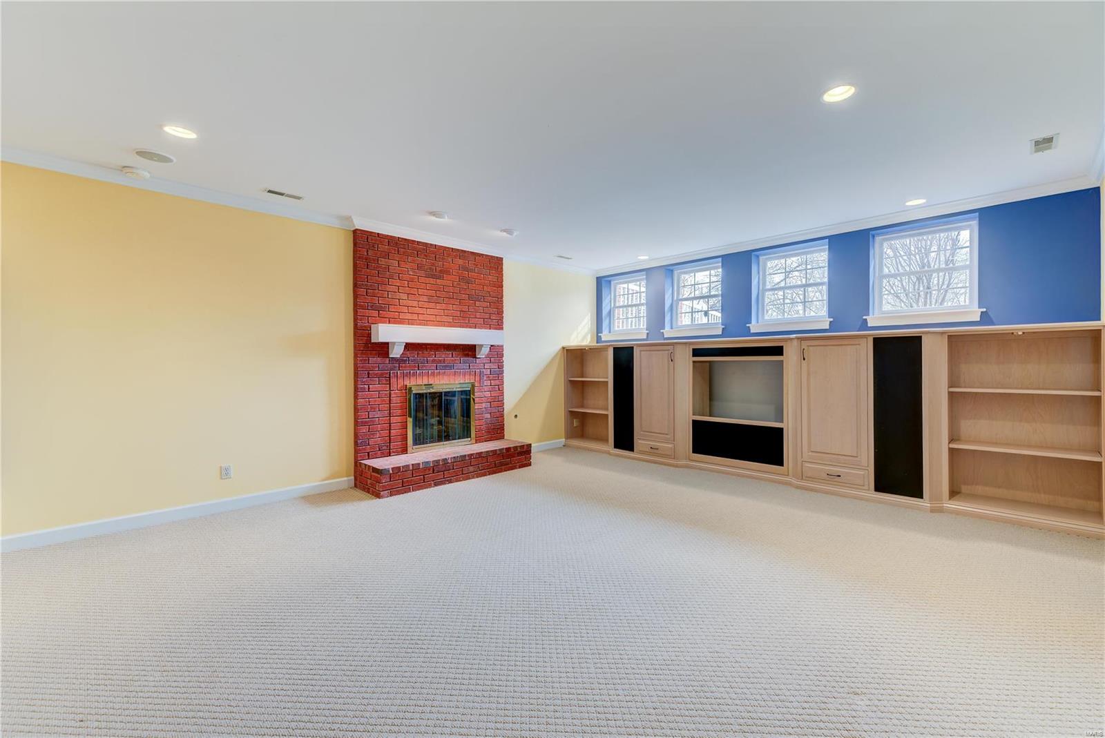 Longrove Lane - Residential