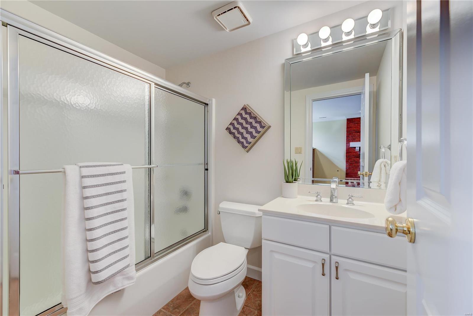 Longrove Lane - Residential