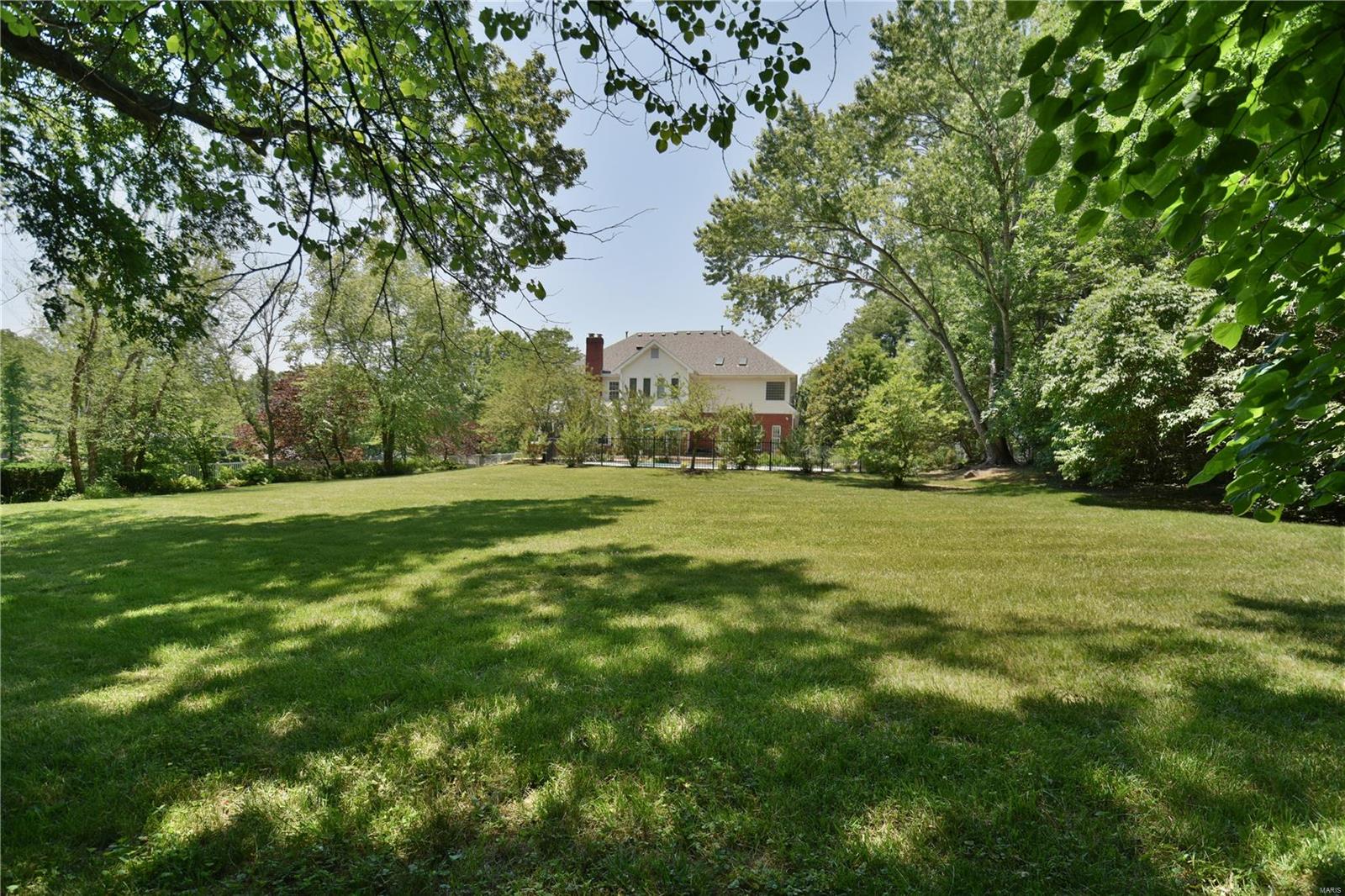 Longrove Lane - Residential