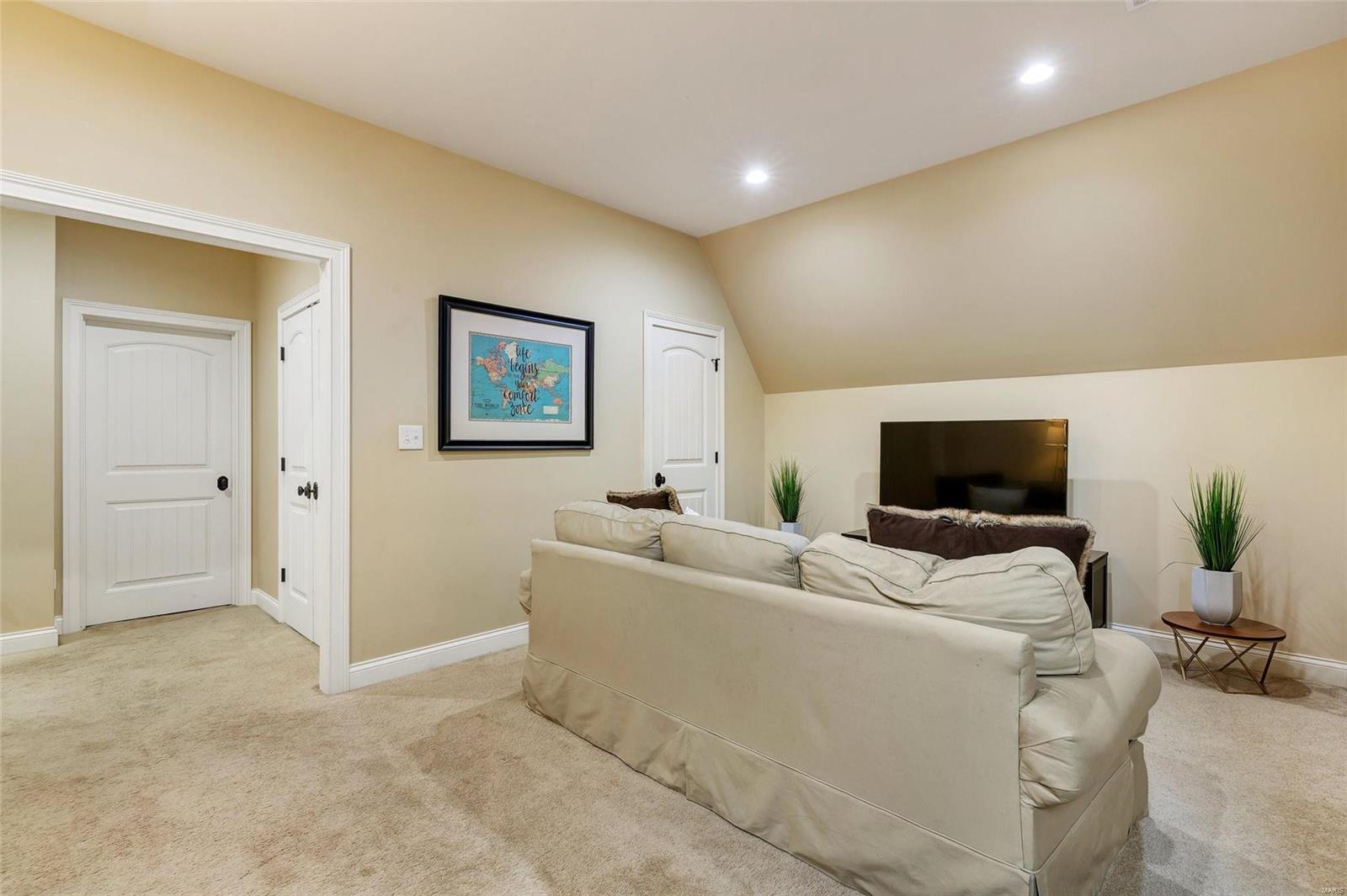 Sunset Ridge - Residential