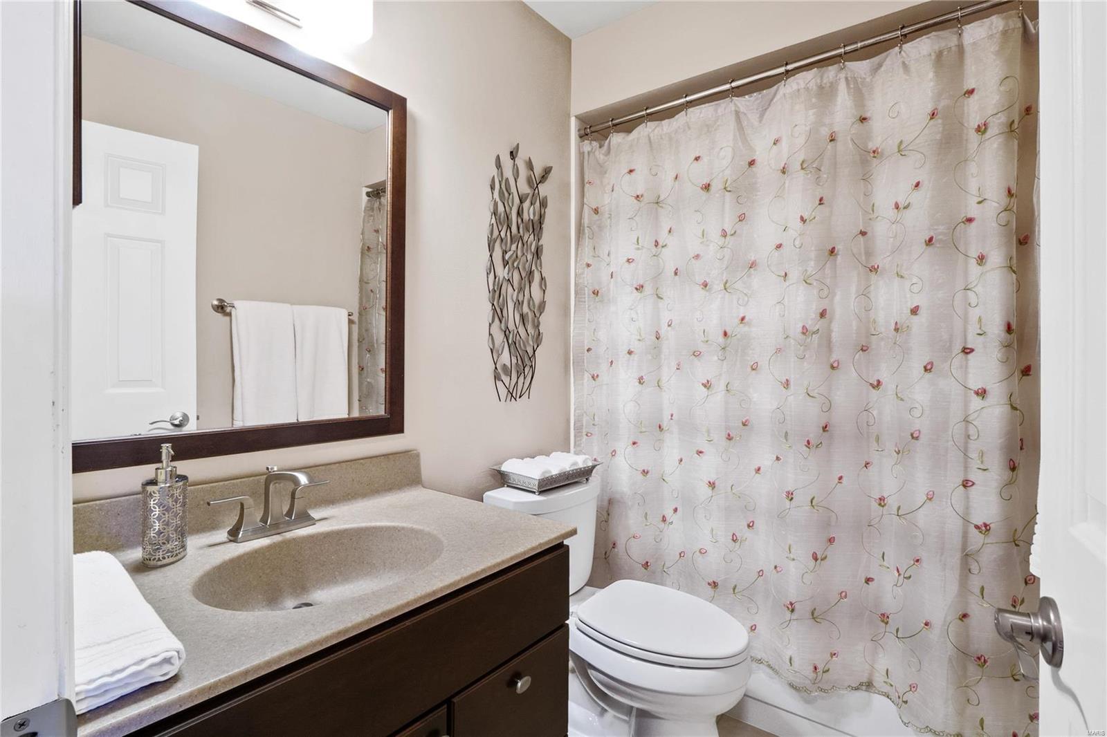 Waterman-Pershing 05 02 F - Residential