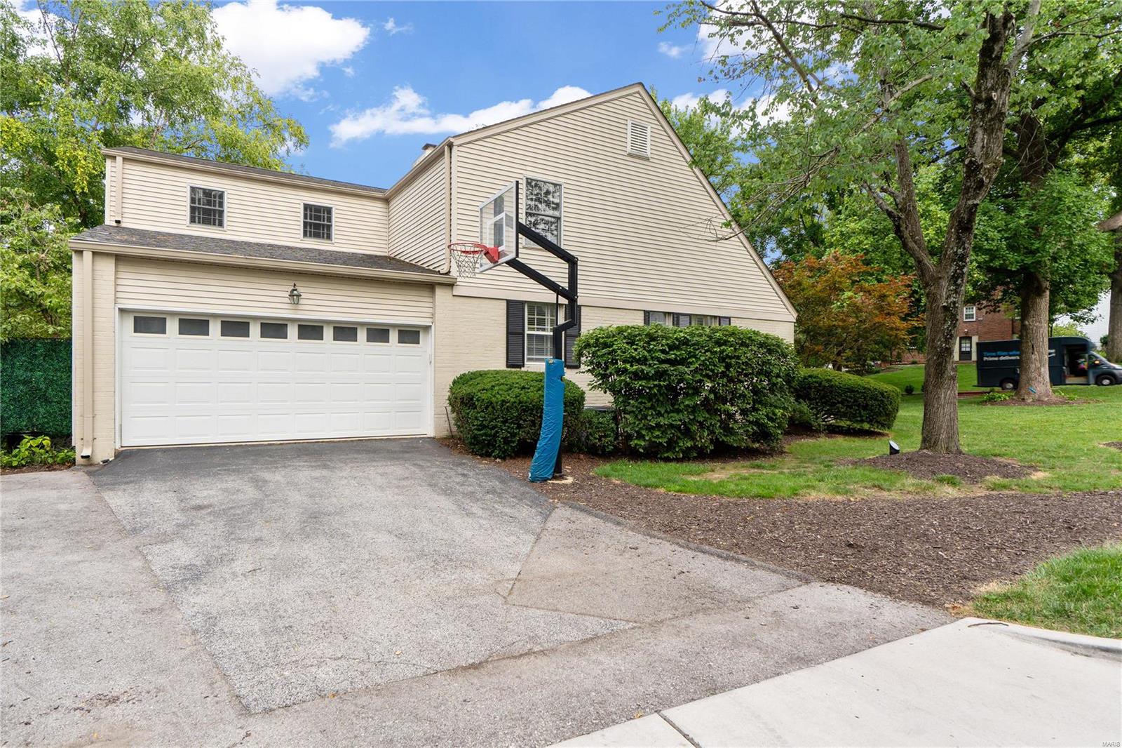 Willow Hill - Residential