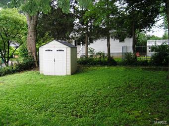 Shady Side - Residential