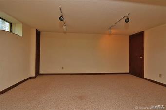 RIDGEWOOD - Residential