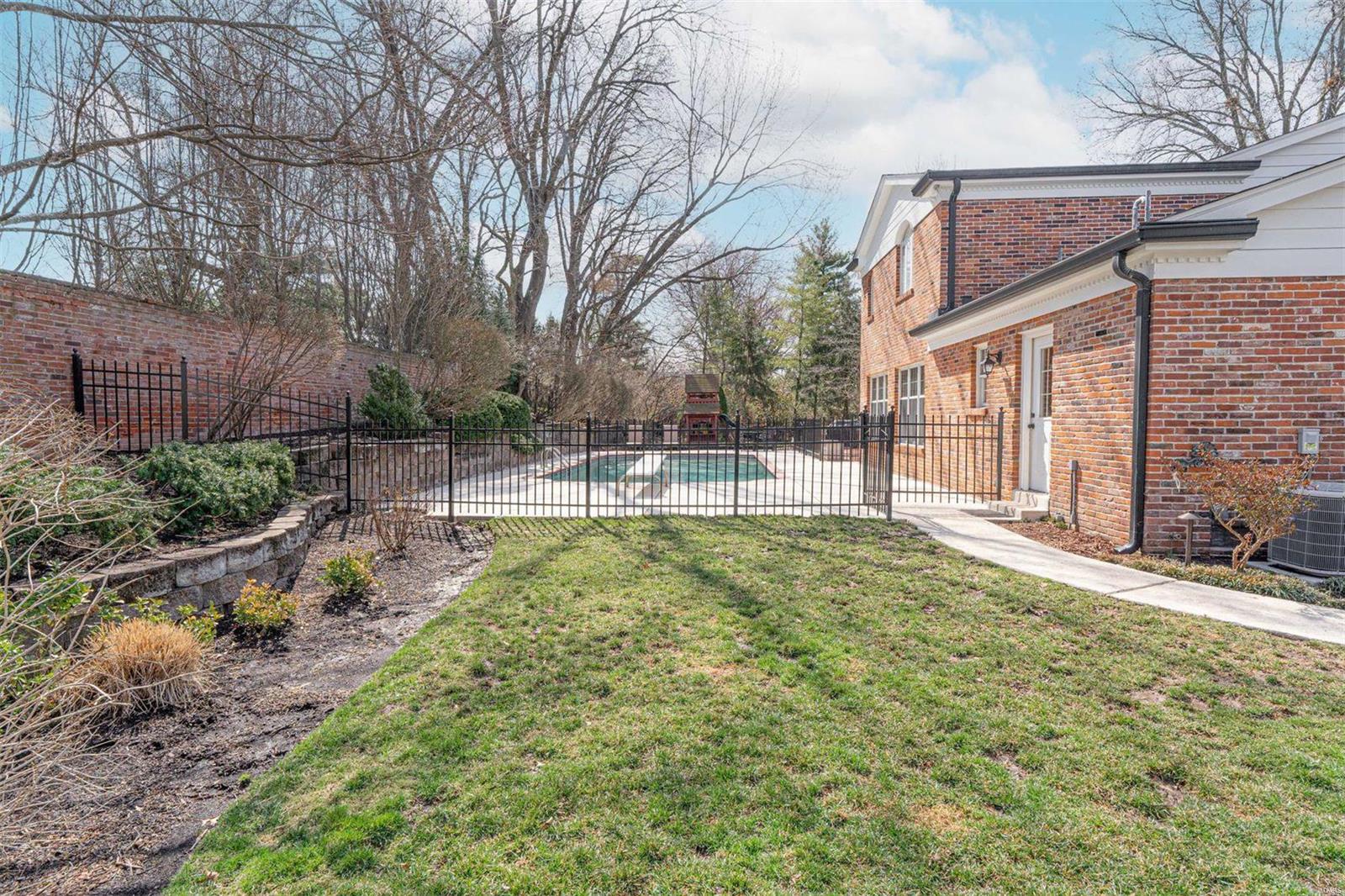 Gouvenor Lane - Residential