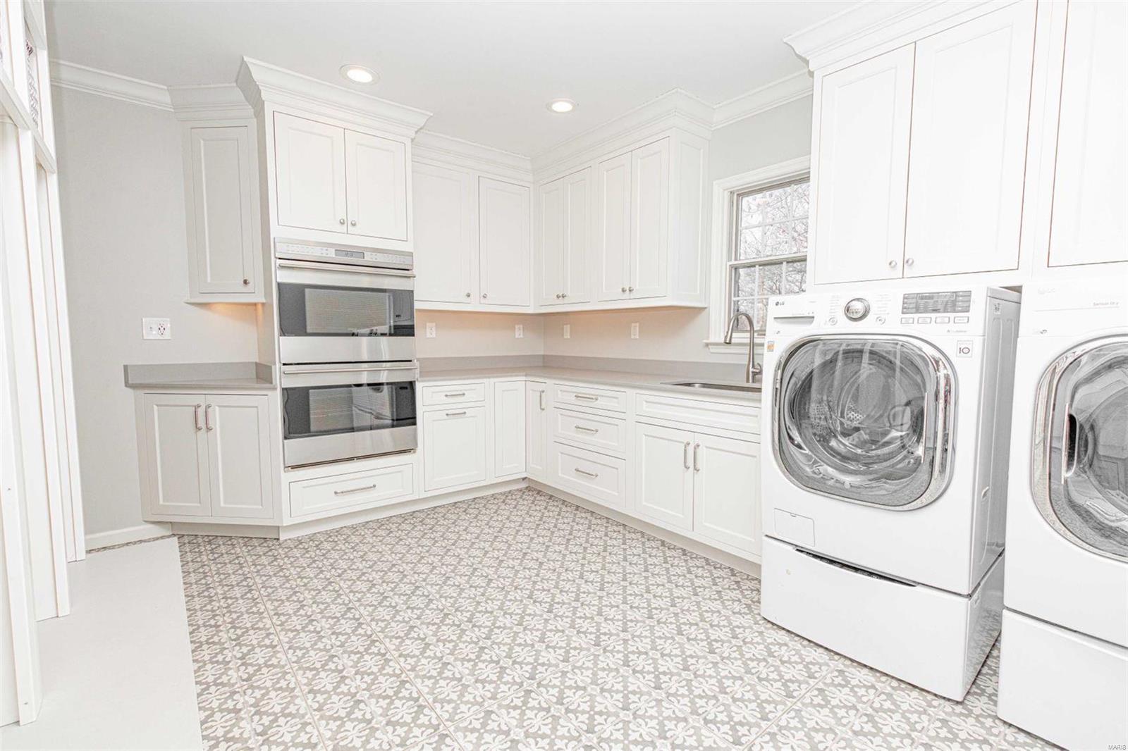 Gouvenor Lane - Residential