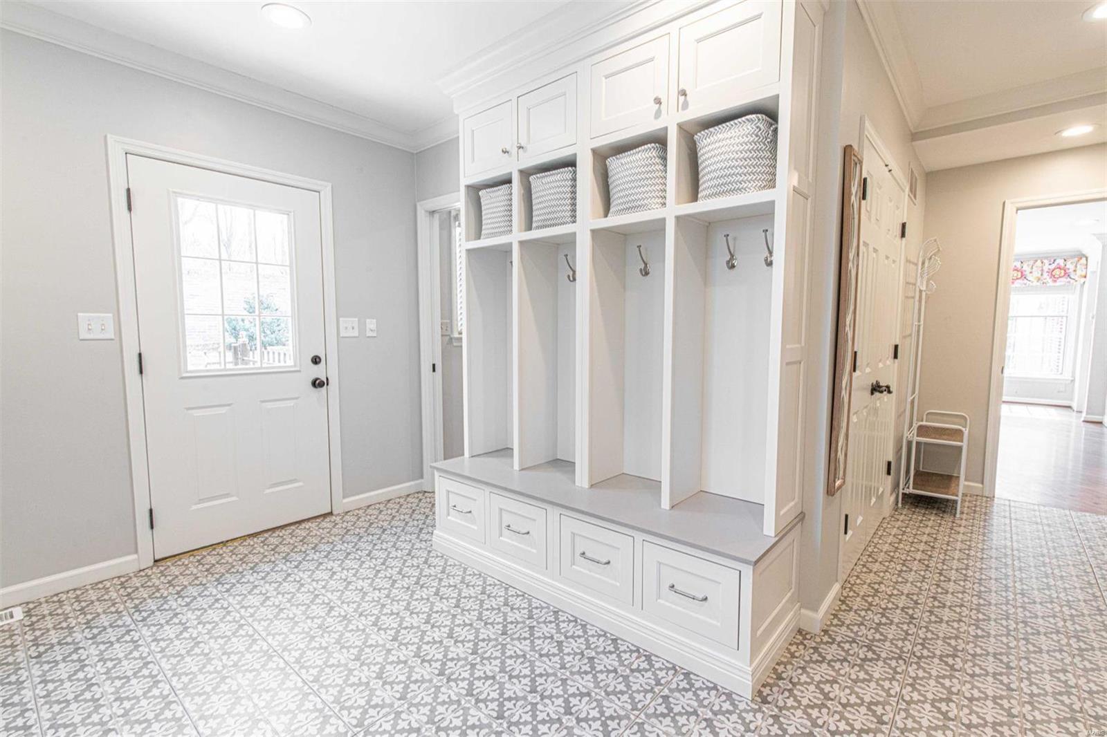 Gouvenor Lane - Residential