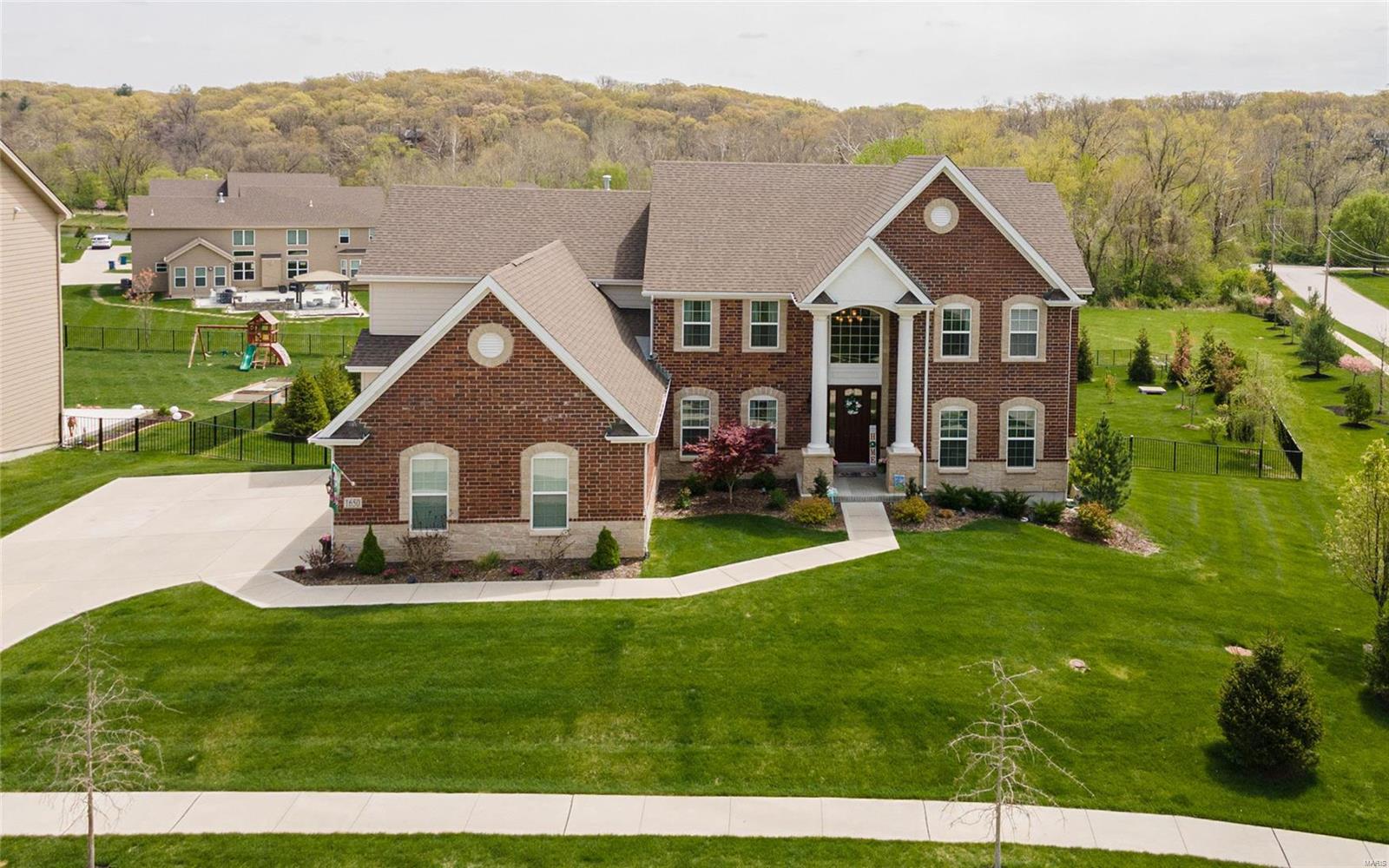 Arbors at Kehrs Mill - Residential