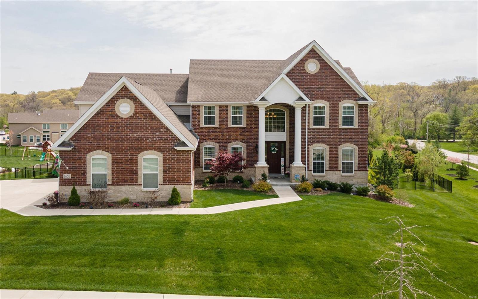 Arbors at Kehrs Mill - Residential