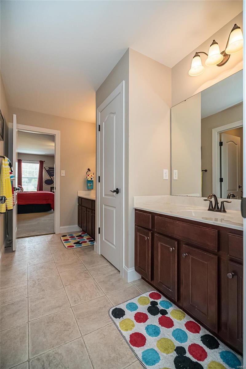 Arbors at Kehrs Mill - Residential