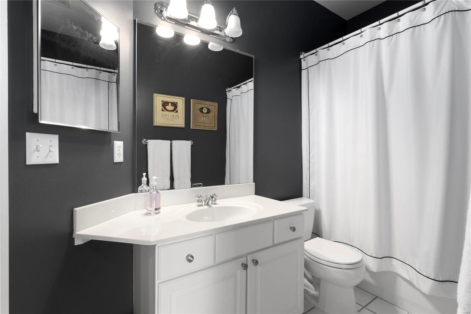 Colonial Hills - Residential