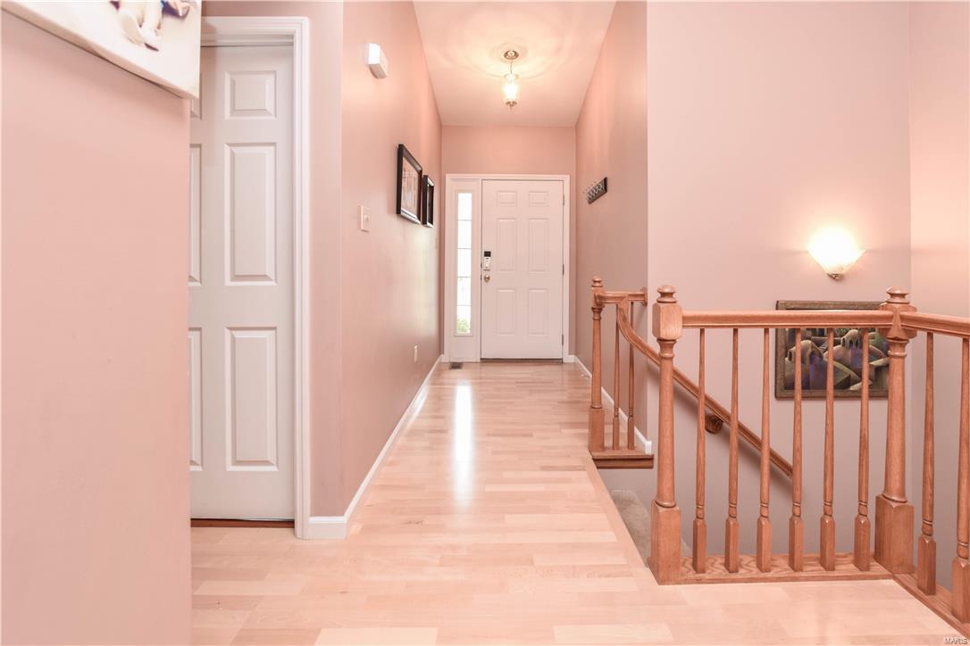 Villas At Ladue Bluffs - Residential