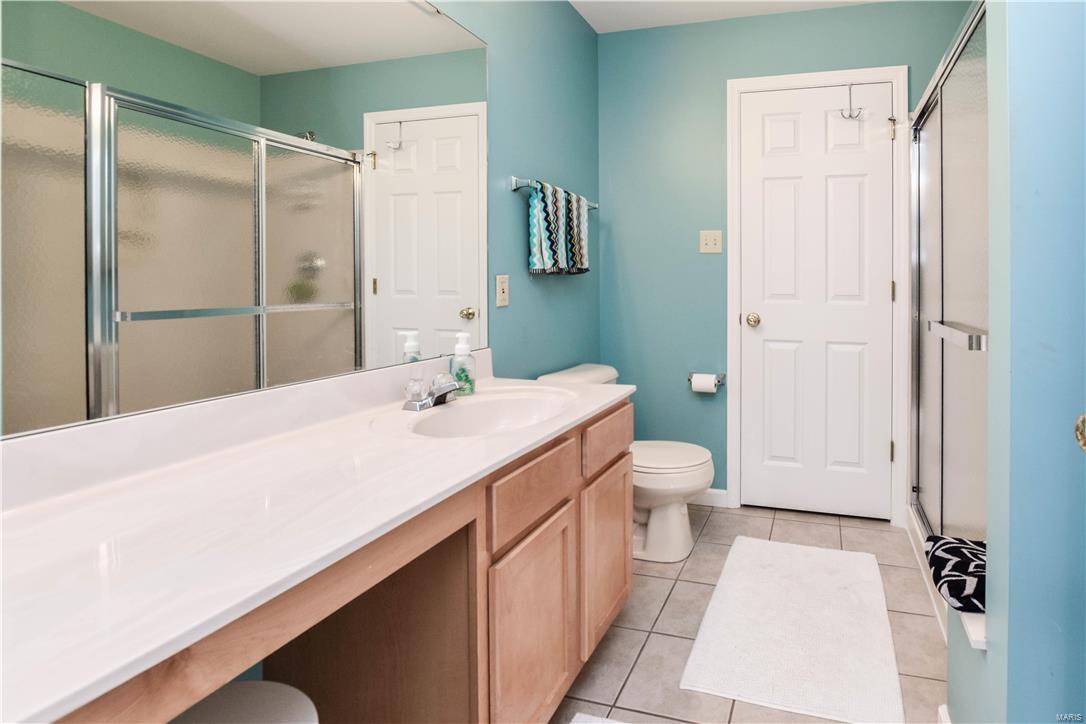 Villas At Ladue Bluffs - Residential