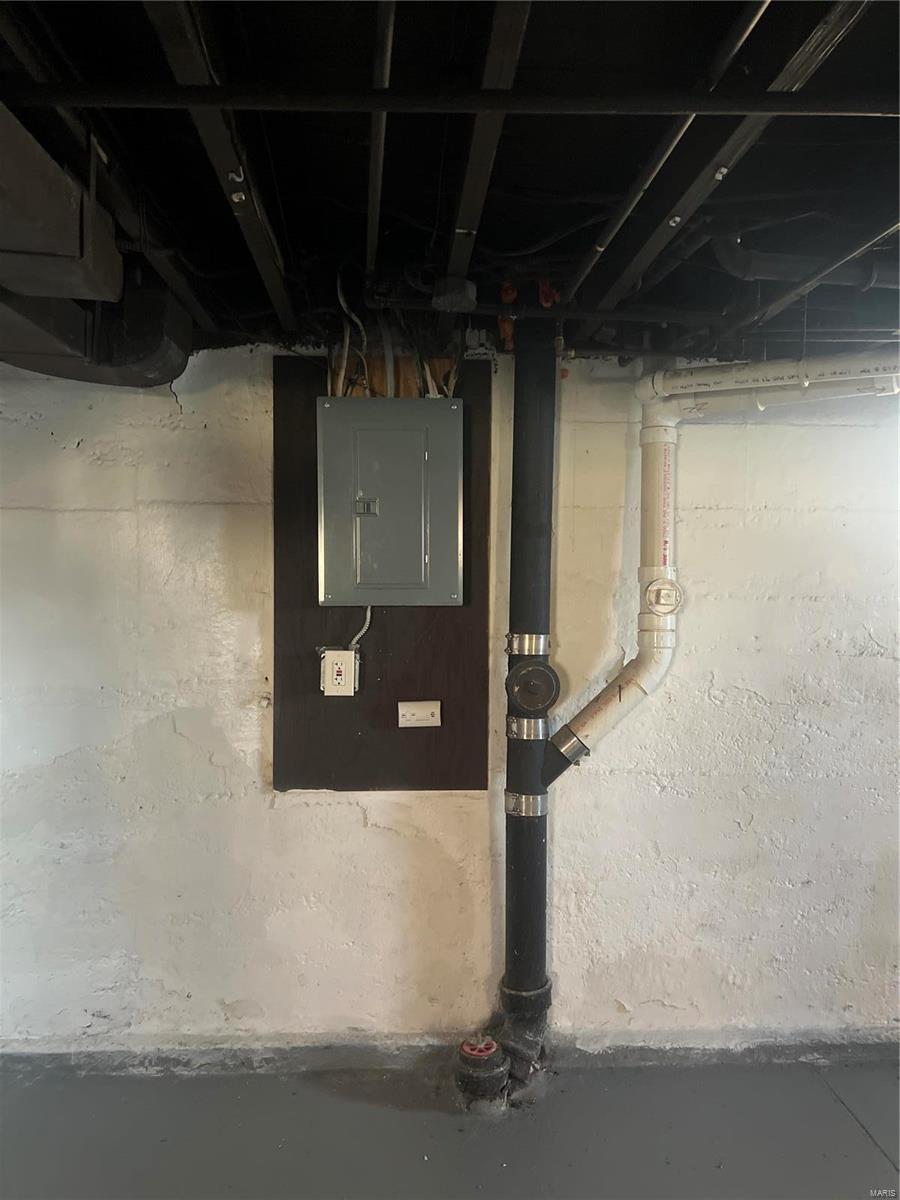 Natural Bridge Place - Residential