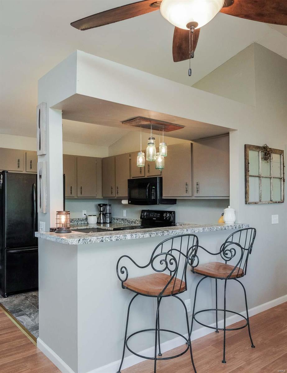 Kingspointe - Residential