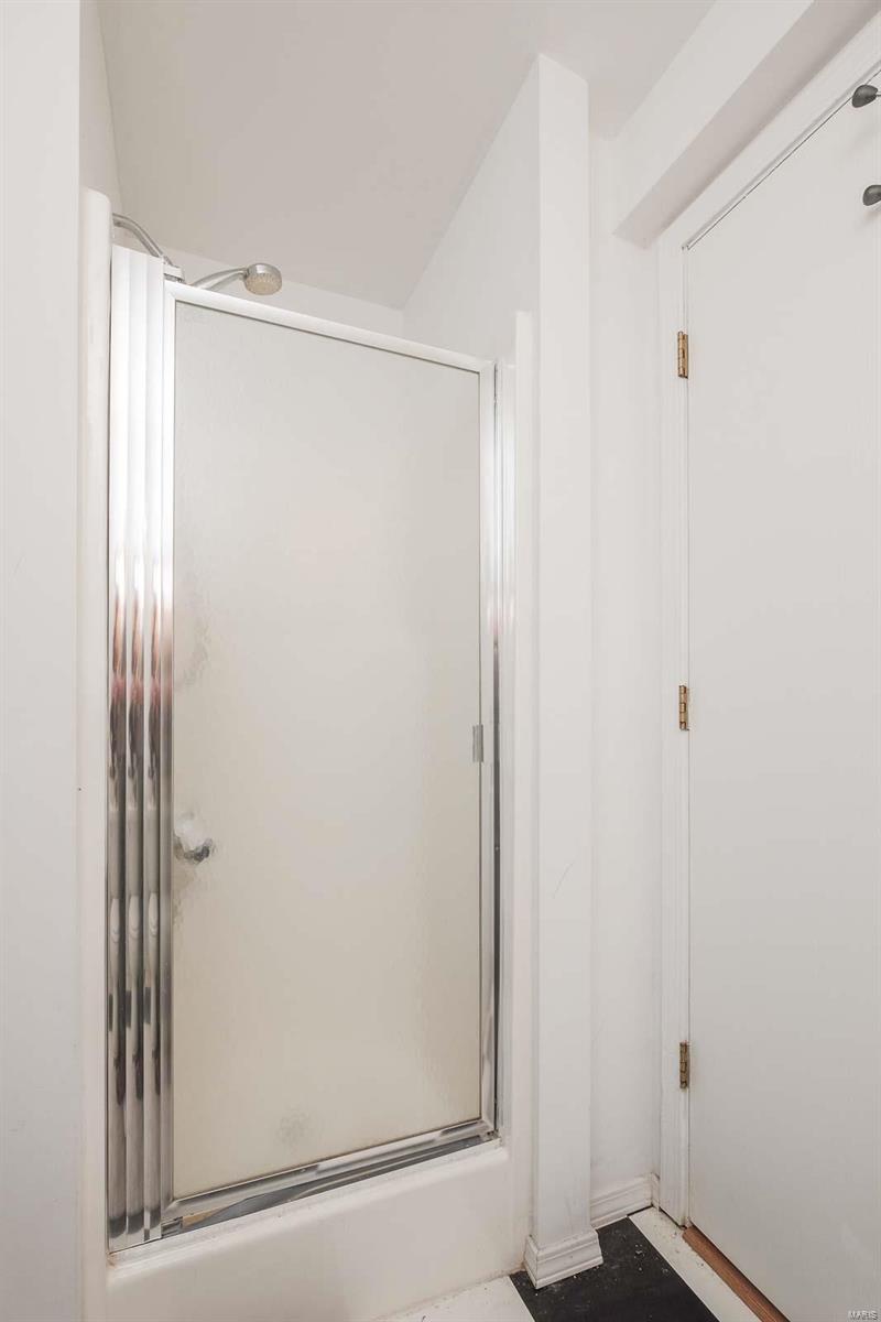 Kingspointe - Residential