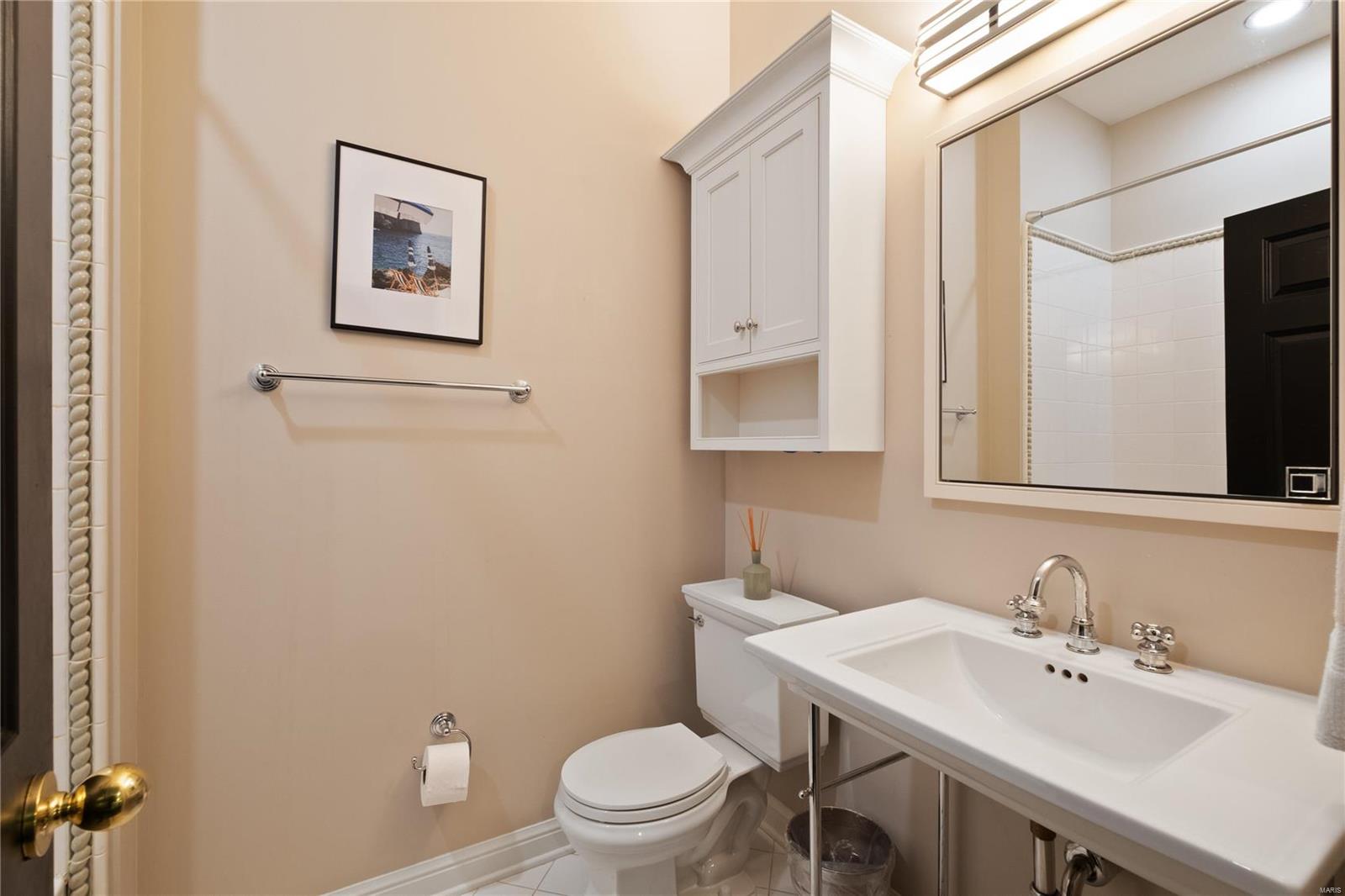 Brighton Way Twnhms A Condo - Residential