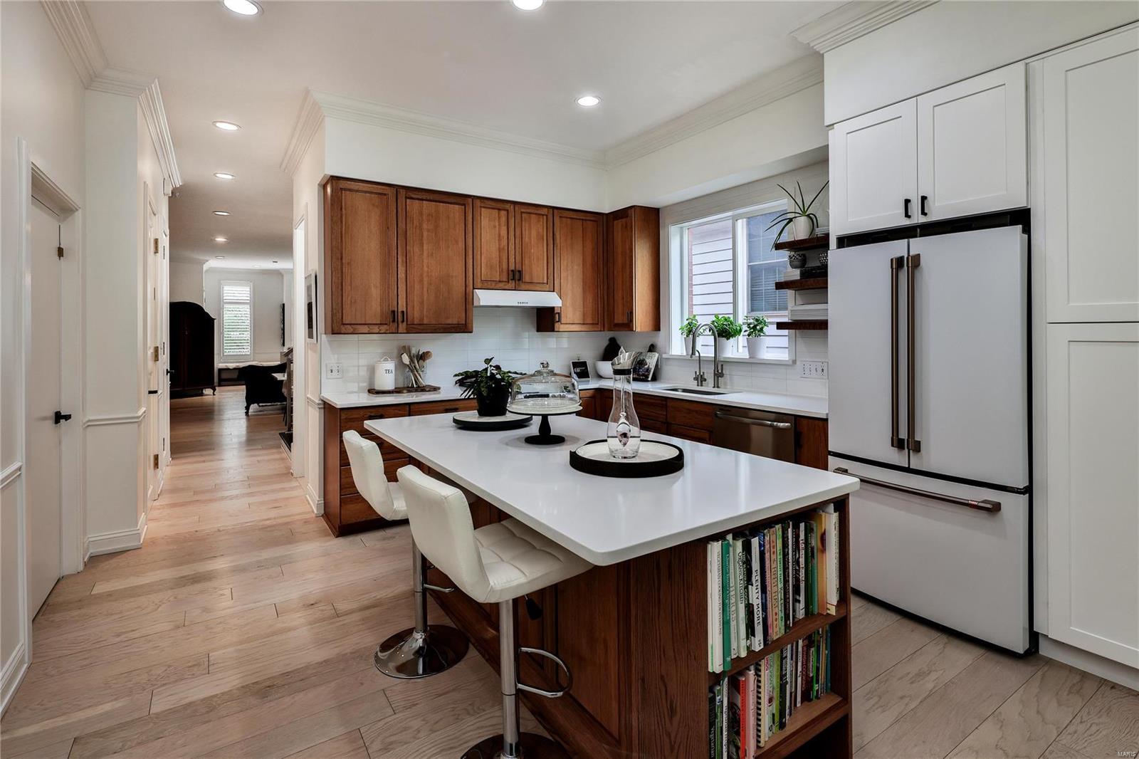 340-342 North Central Condo - Residential