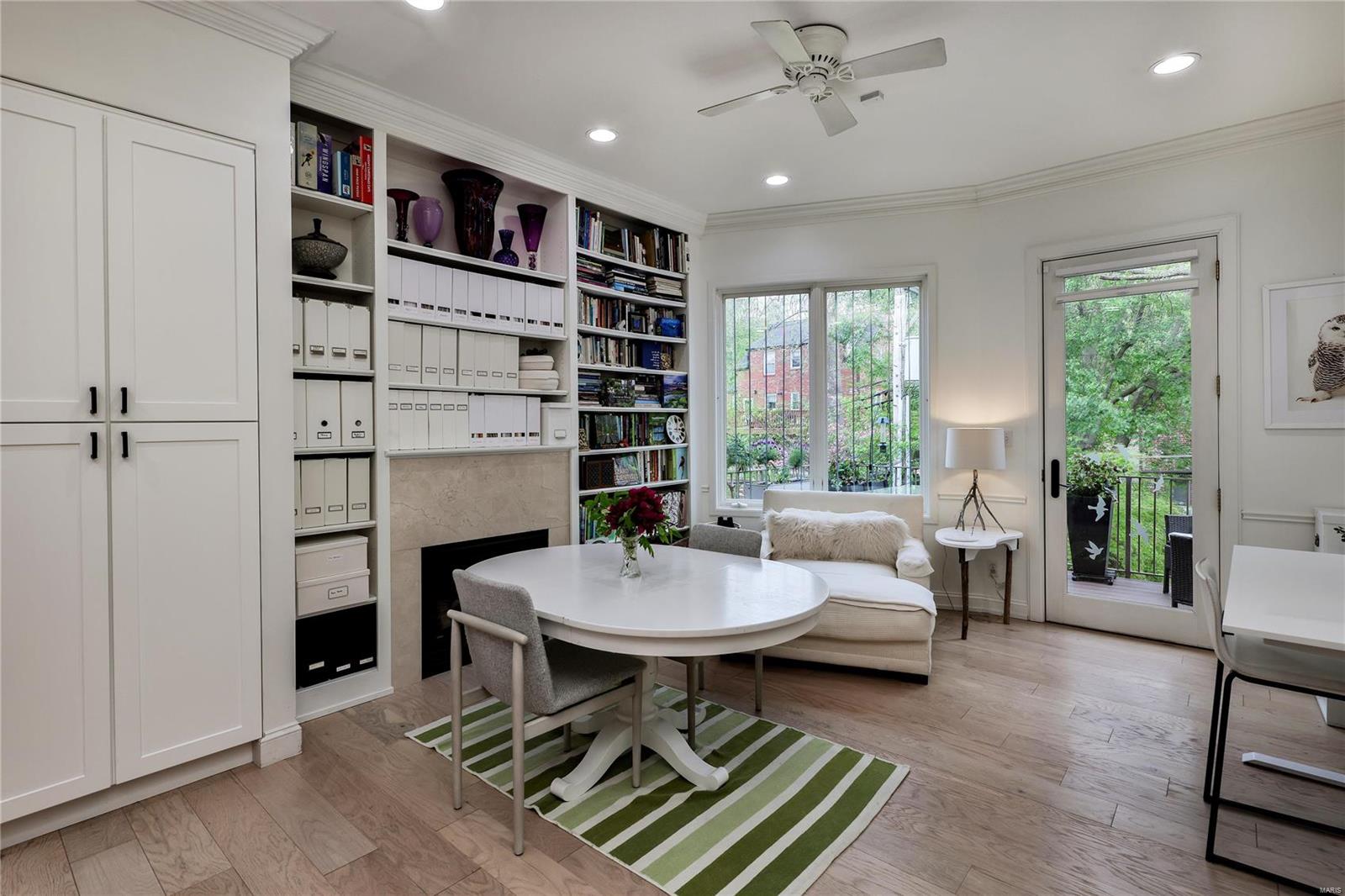 340-342 North Central Condo - Residential