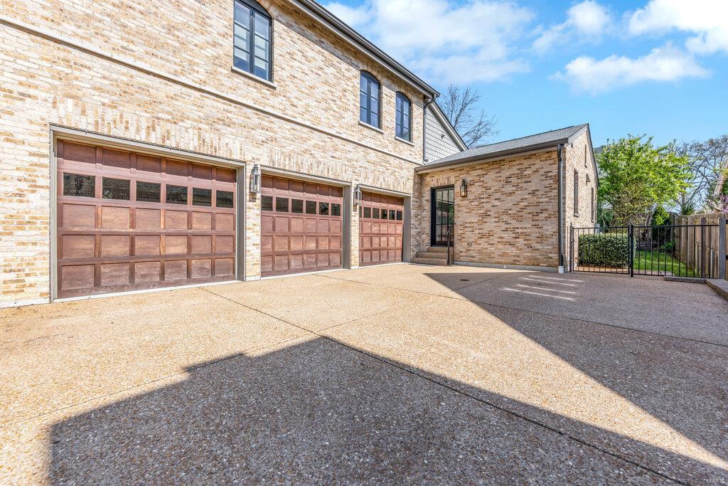 Clayton Gardens 3 - Residential