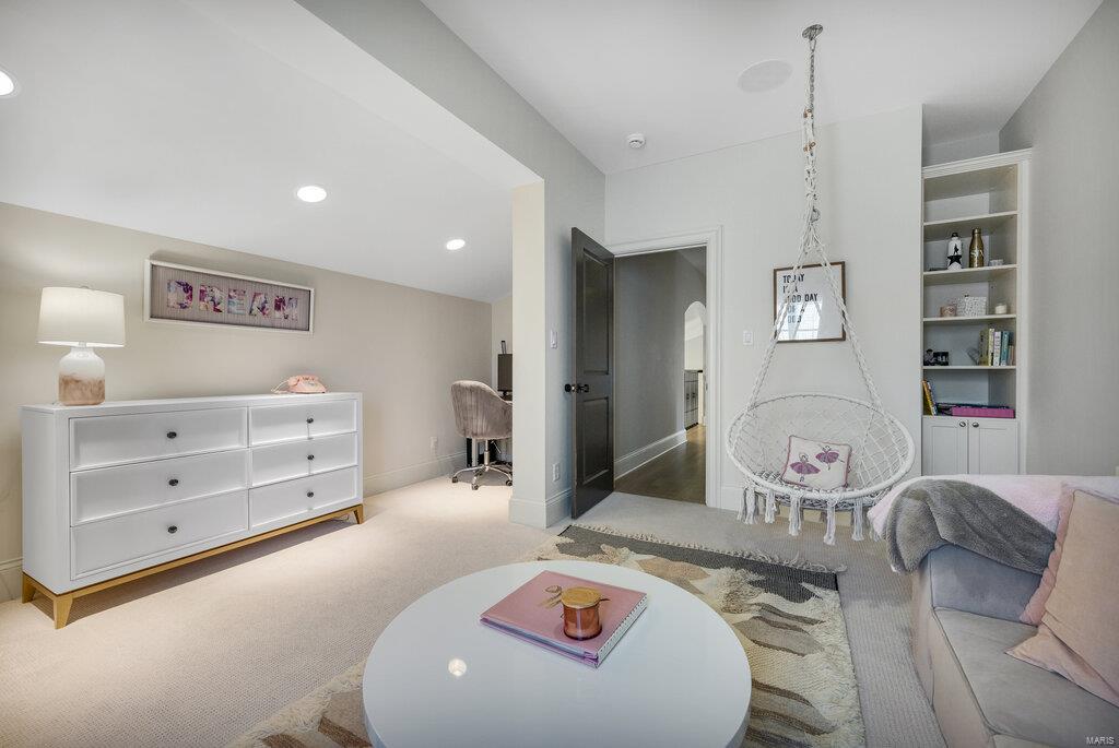 Clayton Gardens 3 - Residential