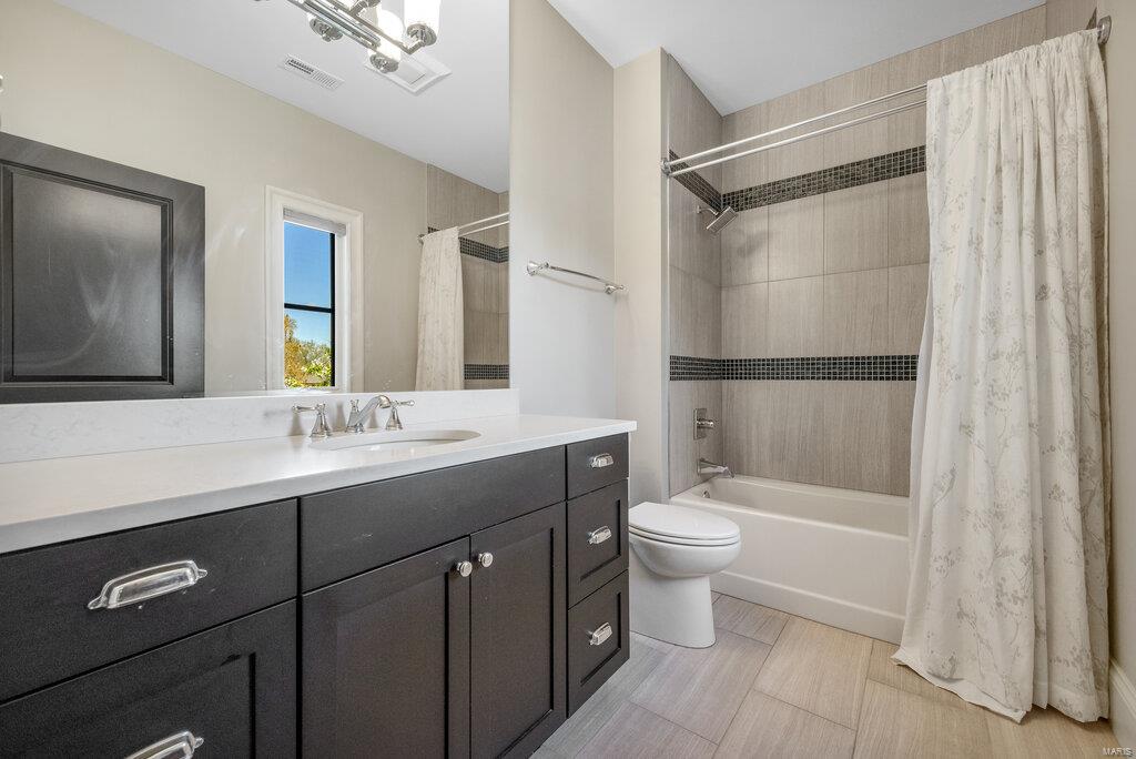 Clayton Gardens 3 - Residential