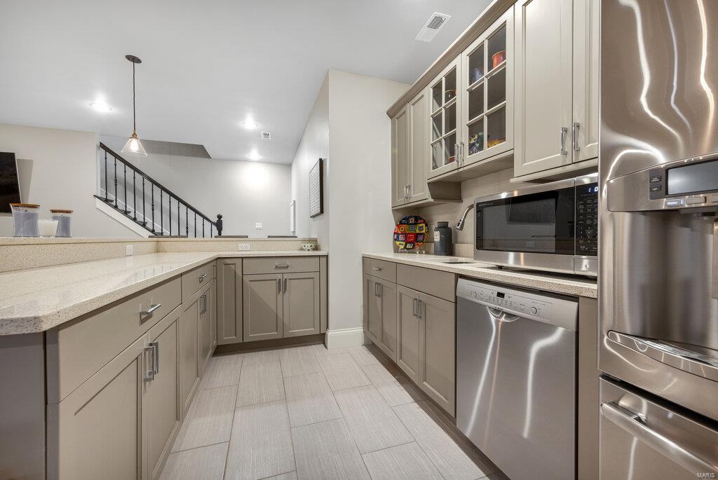 Clayton Gardens 3 - Residential