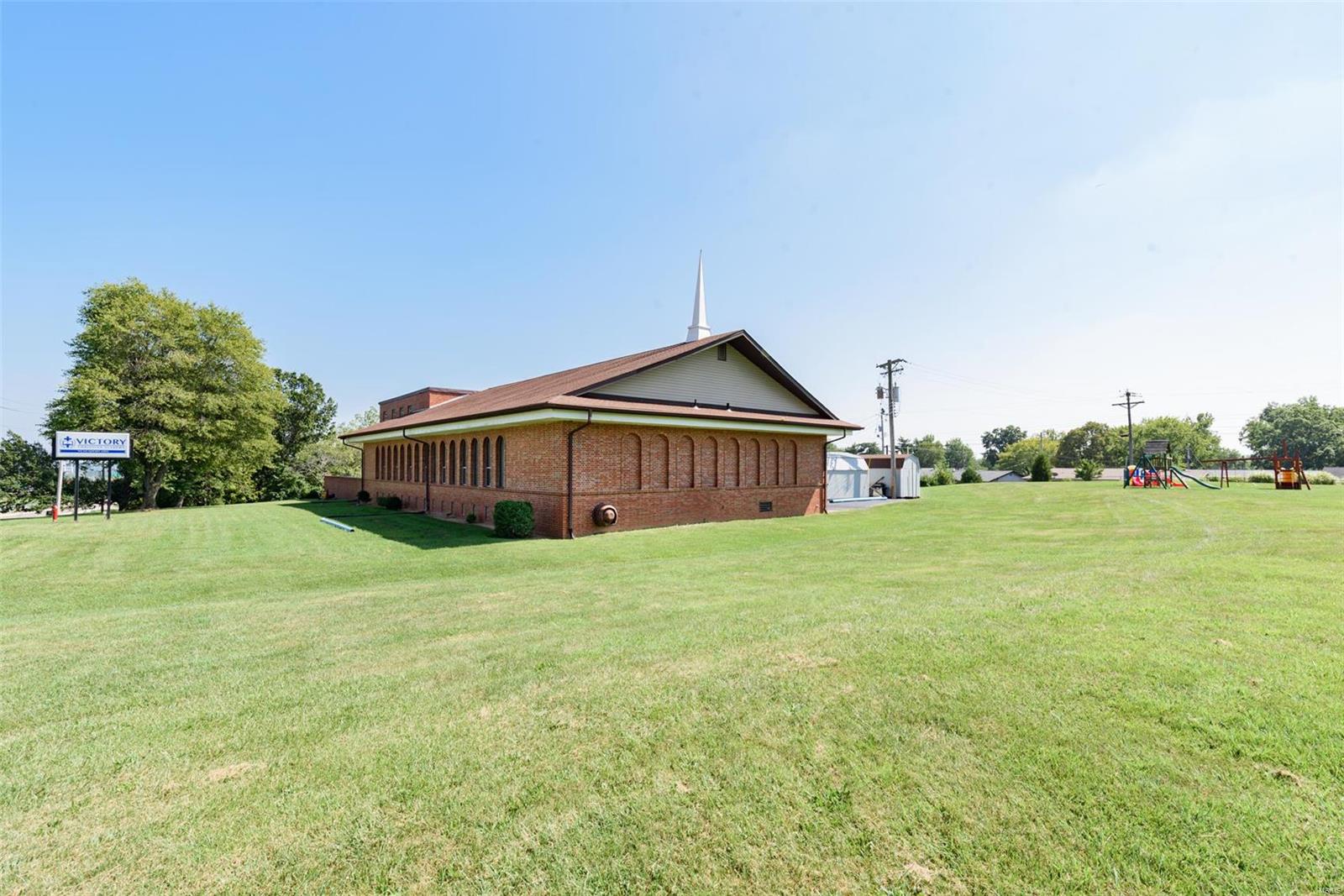 Carondelet Commons - Commercial Sale